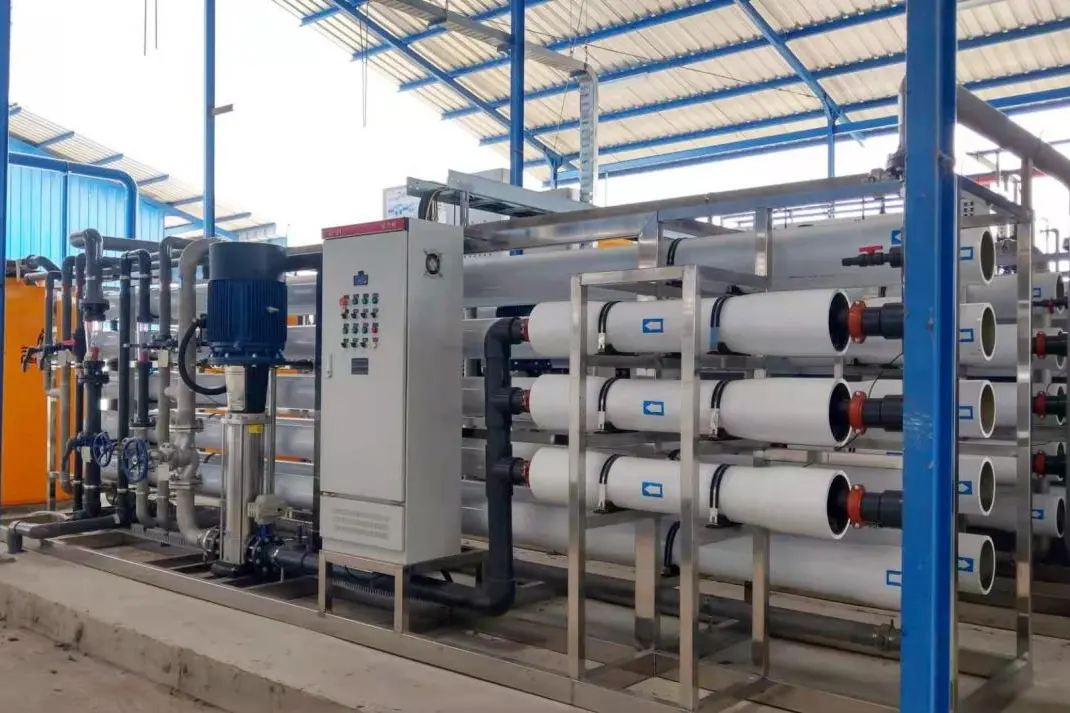 The Brackish Water Desalination Device